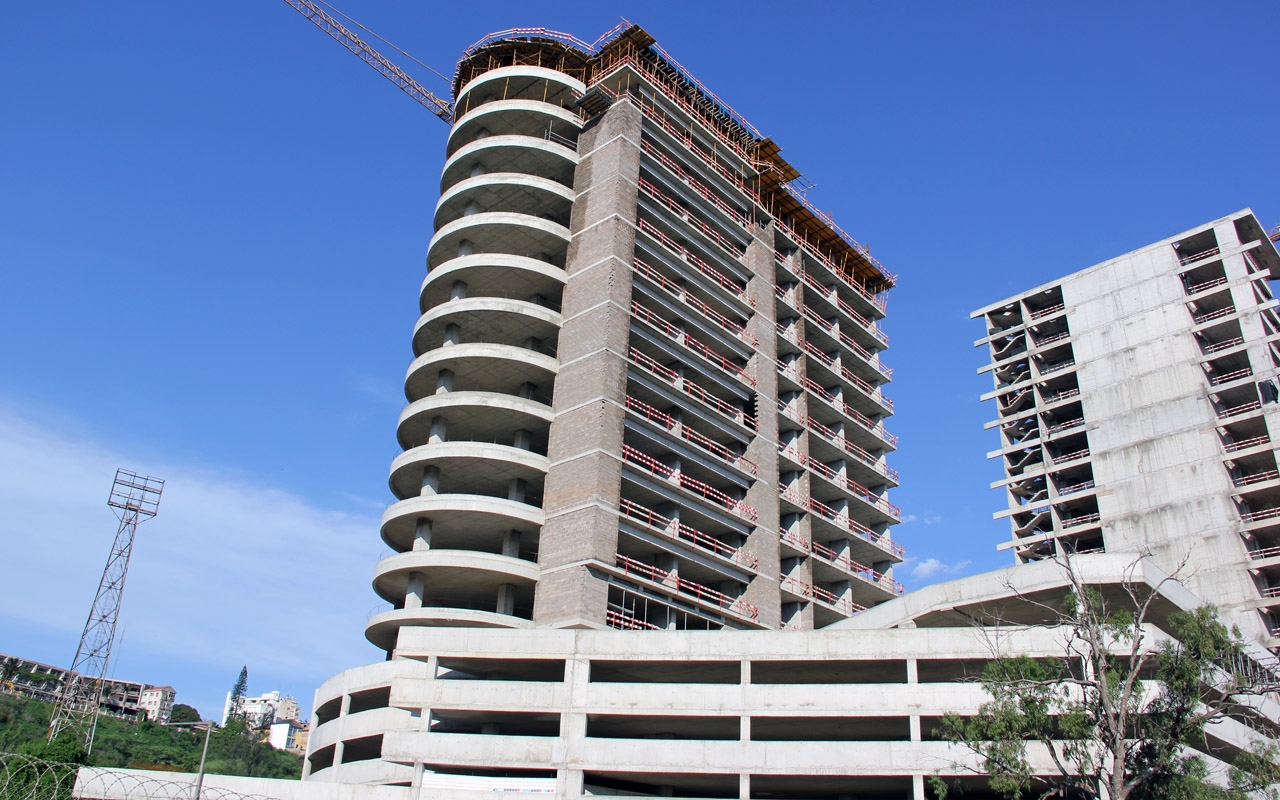 COBHAM OFFICE Grupo Confrasilvas